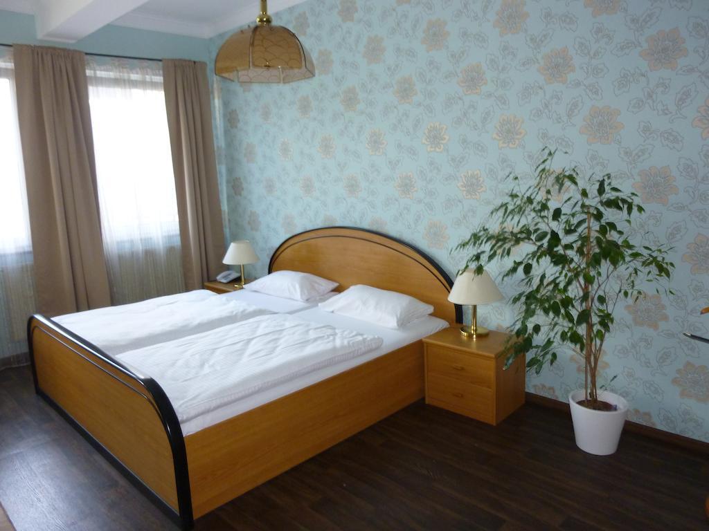 Achathotel Zum Schwan Idar-Oberstein Rom bilde